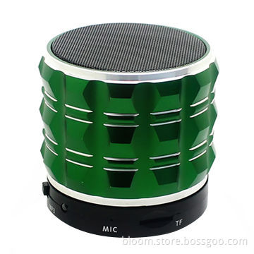 Bluetooth Speakers for iPhone 6, Aluminum + Plastic Materials, Measures 56 * 60mm, 220g Net Weight